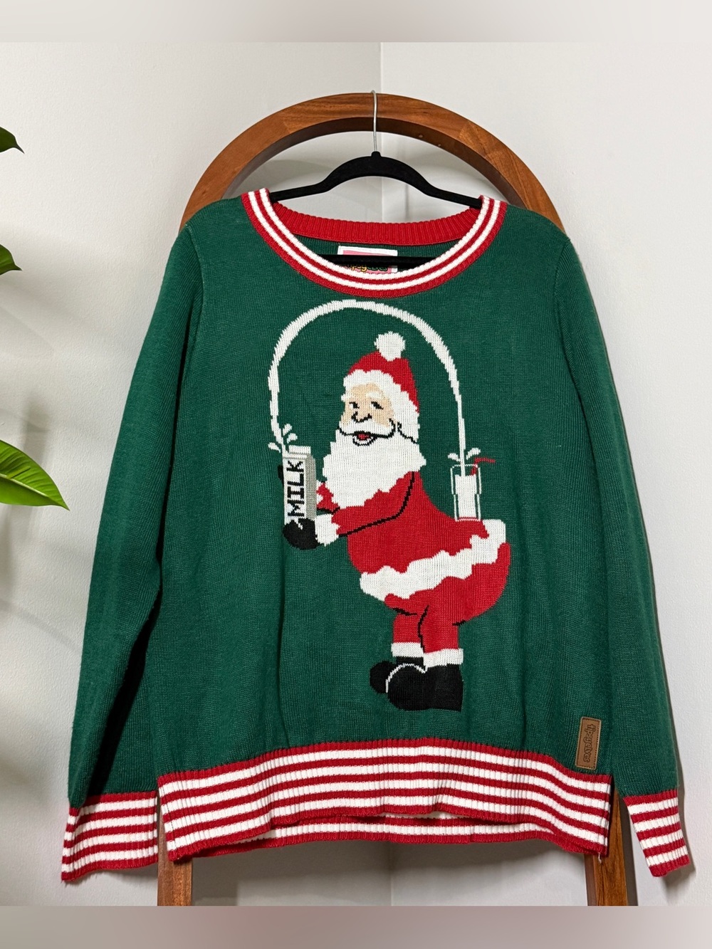 Tipsy Elves Adult Unisex XL Santa Break The Internet Green Knit Sweater